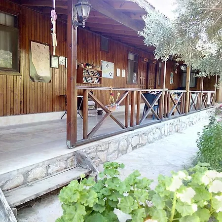 Datcanka Ahsap & Kutuk Evler Affittacamere